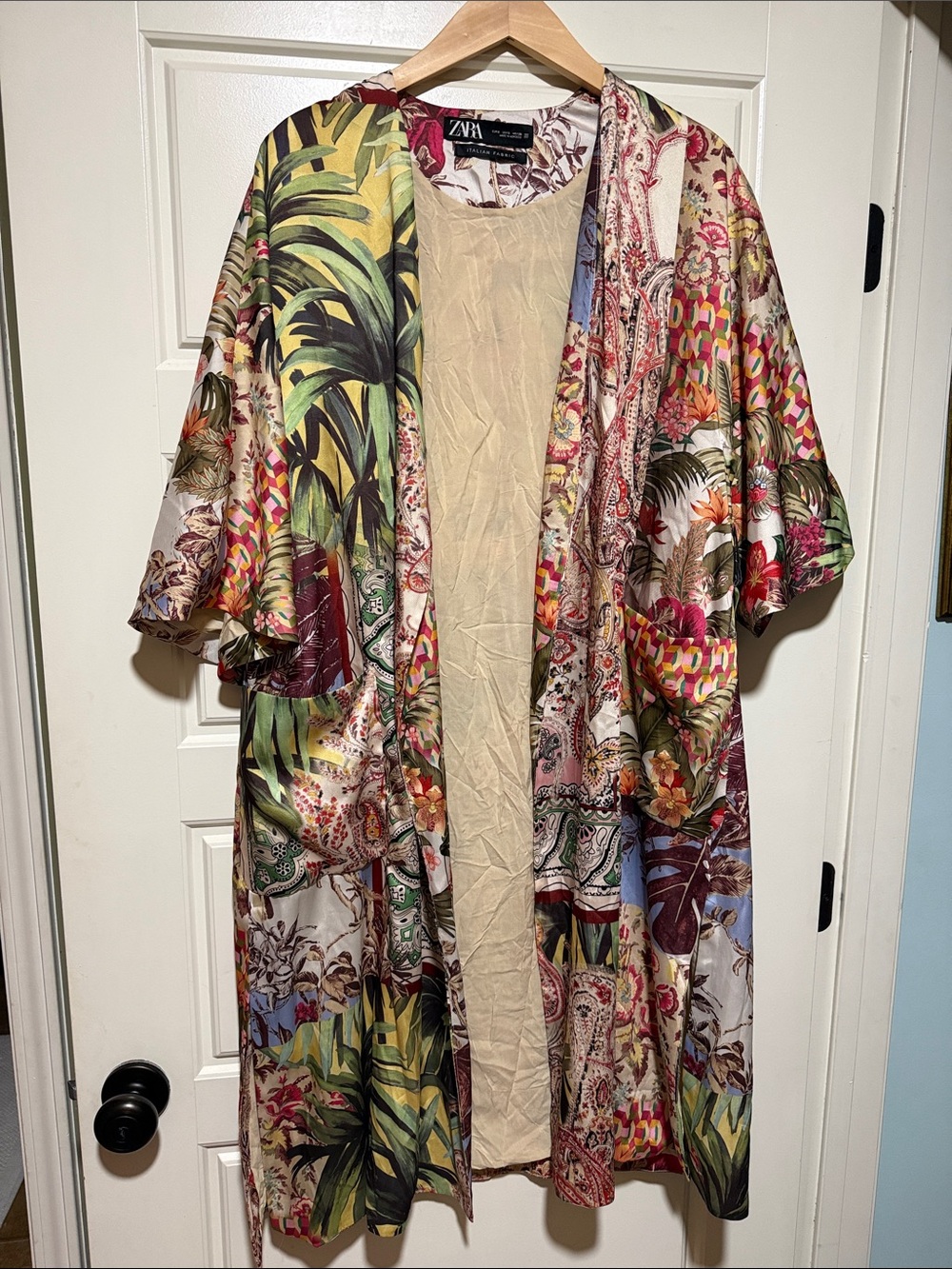 Zara | Kimono / Duster | small | Cream & Multicolor | *Missing Belt*